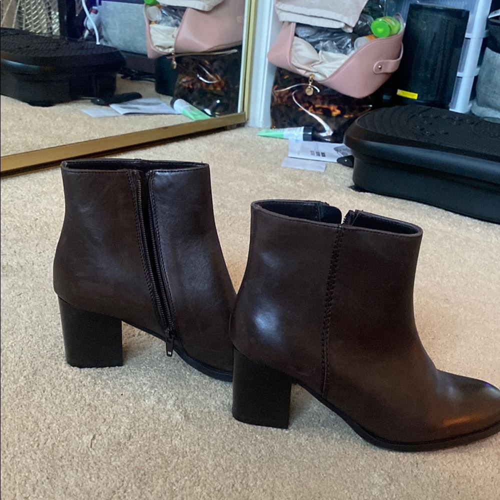 Elegant Brown Ankle Boots